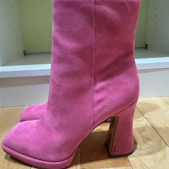 Sam Edelman Fuchsia Suede Heeled Boots - Picture 3 of 6